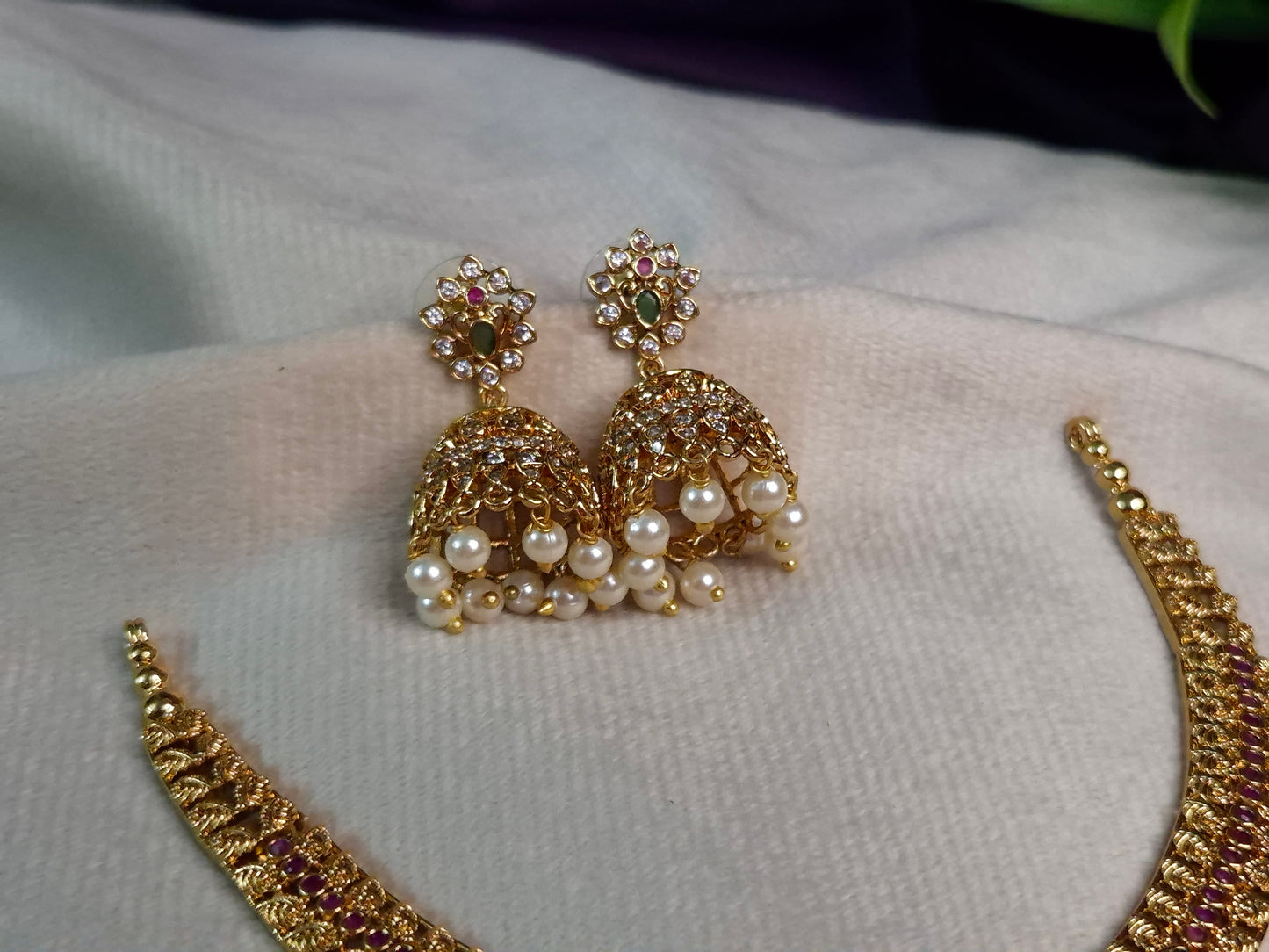 Floral Hasli Necklace Set — Antique Gold Floral Pendant with Jhumka Earrings